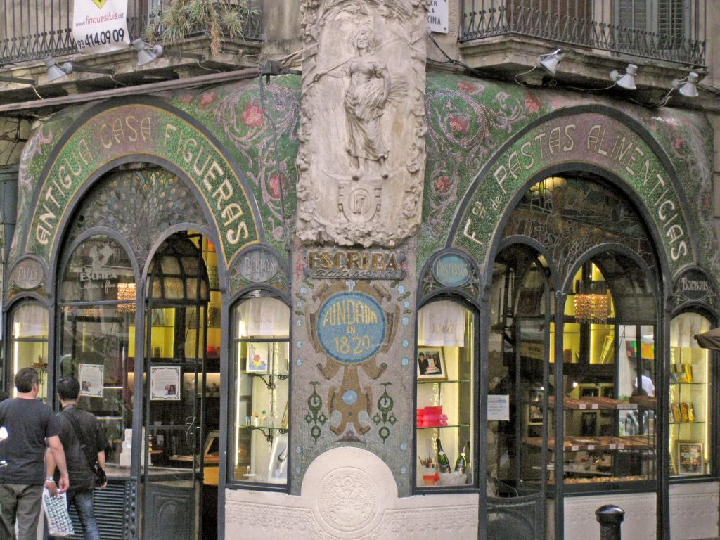 Antiga Casa Figueras: de la pasta al pastis