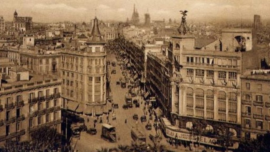 Los-Almacenes-El Àguila