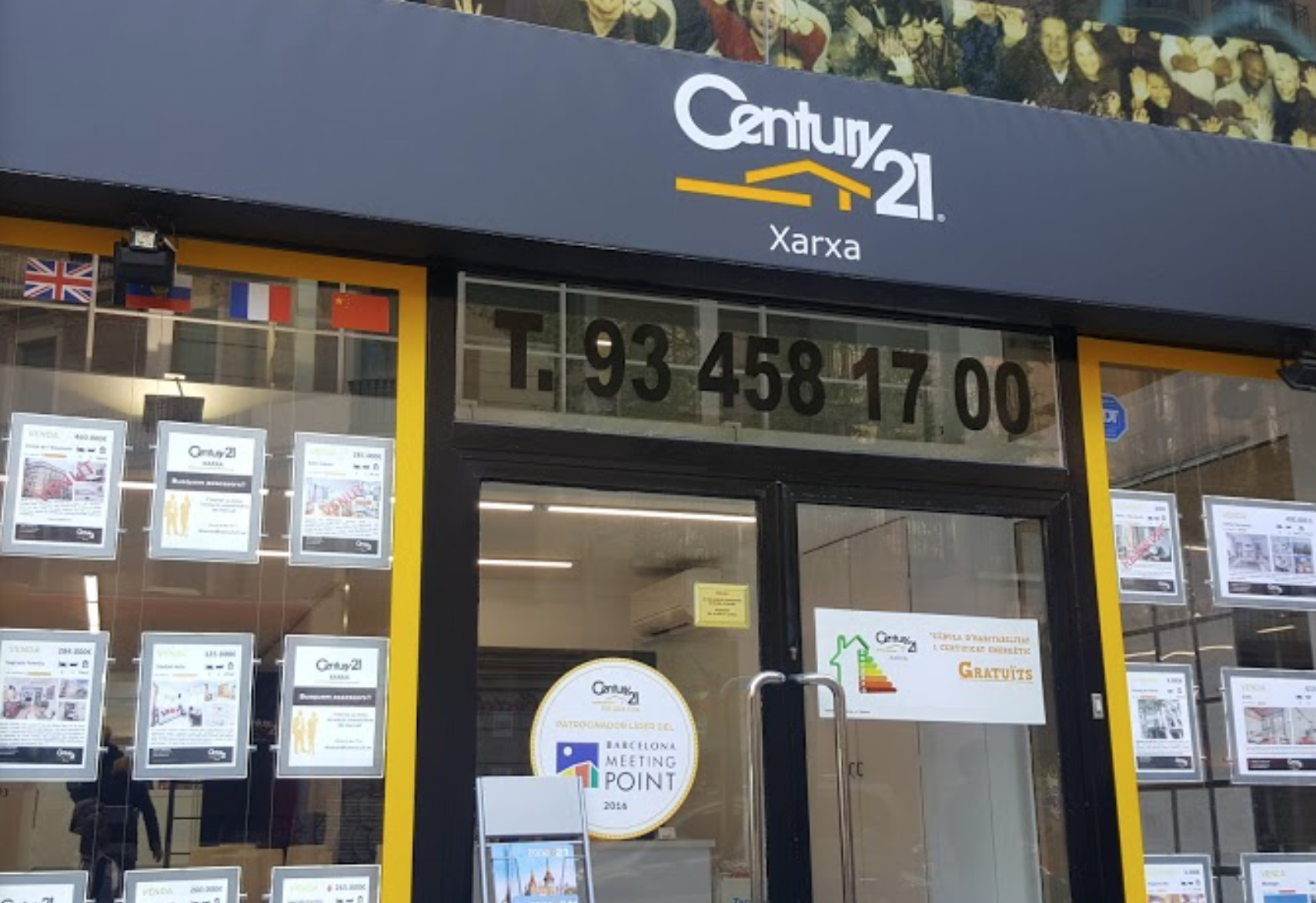Century 21, la xarxa immobiliària de l'Eixample del carrer Còrsega