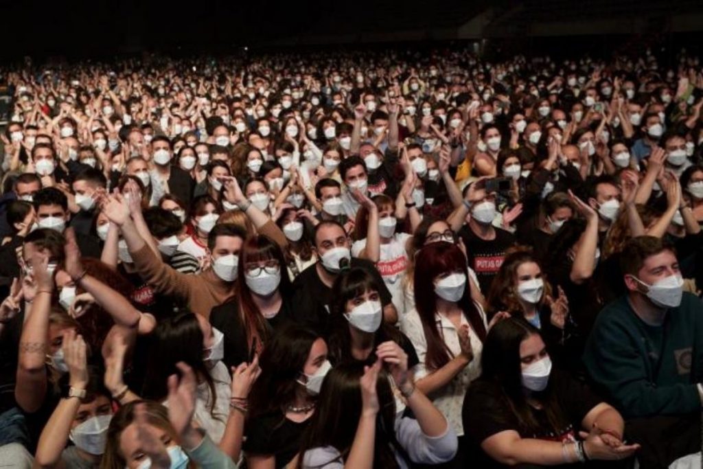 concert love of lesbian