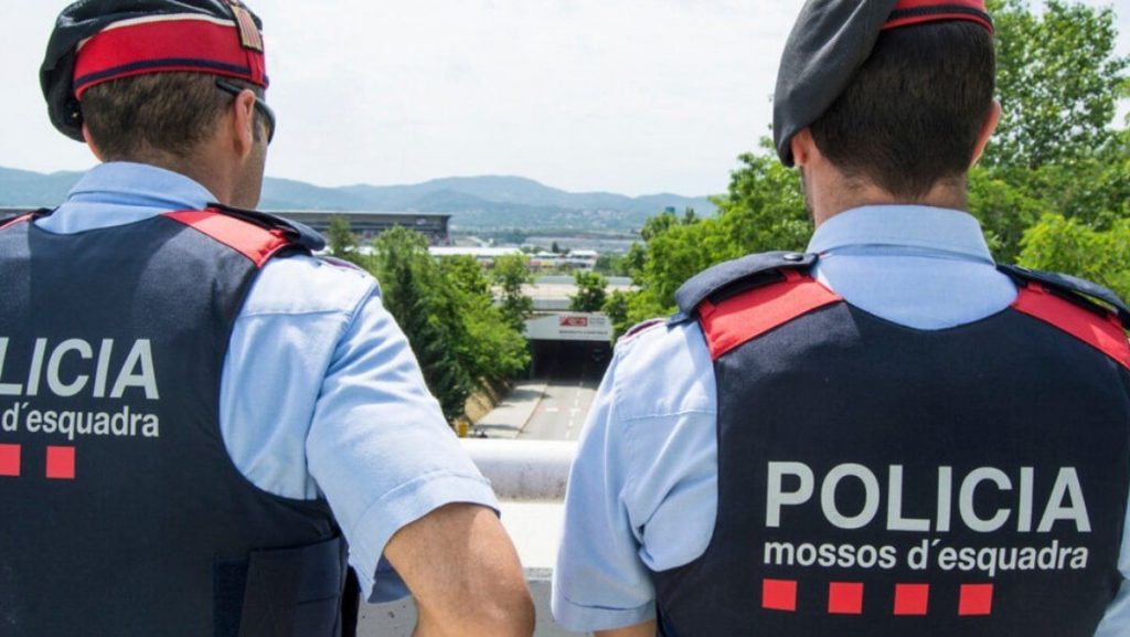 policia infiltrat