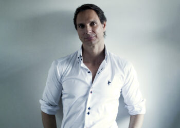 Javier Cárdenas desvetlla l’objectiu secret del viatge de Pedro Sánchez a l’Índia: la connexió amb Delcy Rodríguez