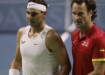 Carlos Moyà critica el comiat de Nadal a Màlaga: “Una mica descuidat i cutre”