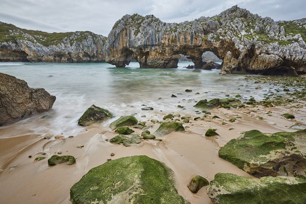 Llanes
