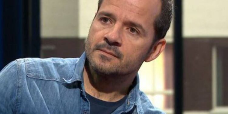 Ángel Martín: “La tecnologia ens intoxica i ens impedeix pensar amb claredat”